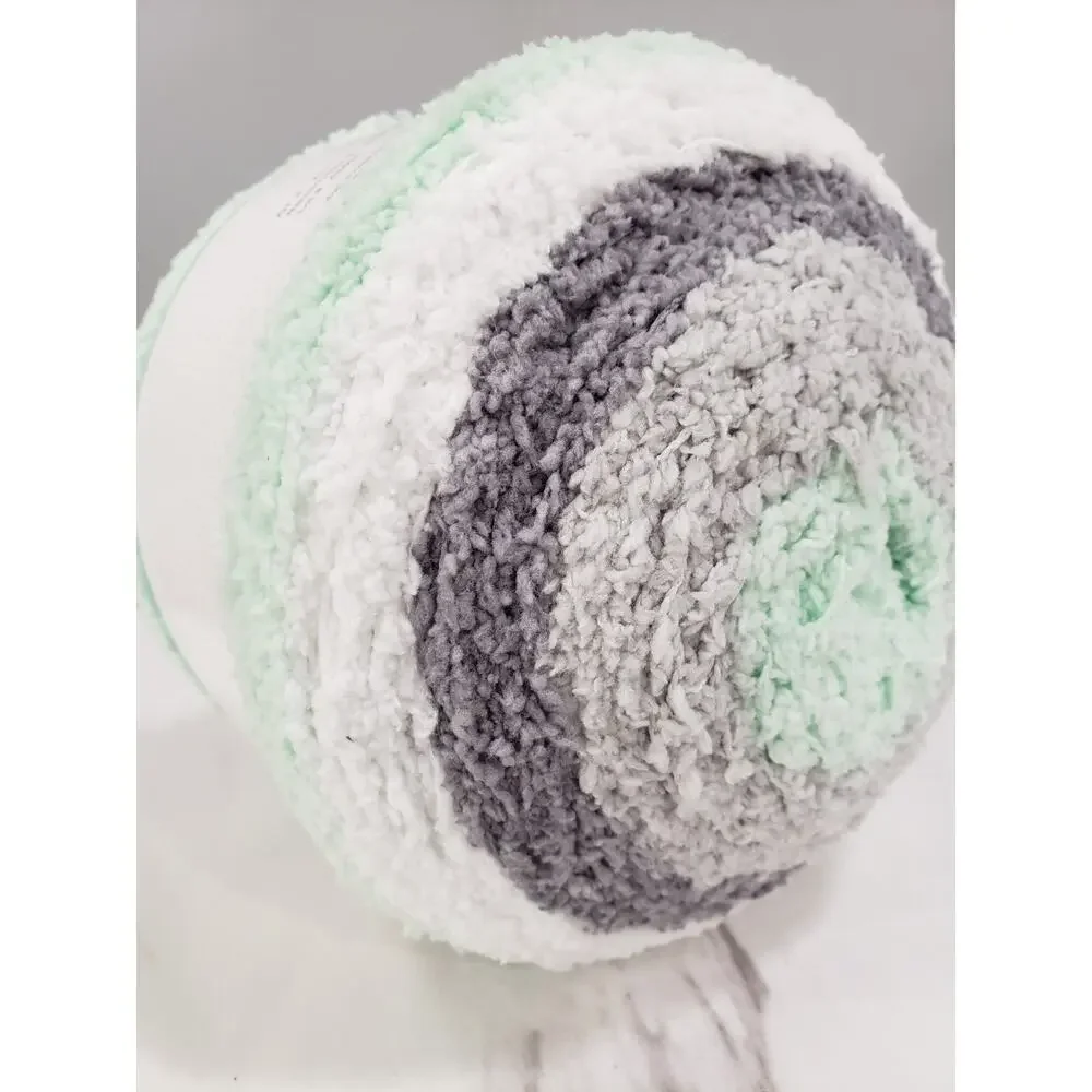 Yarn Bee brand new